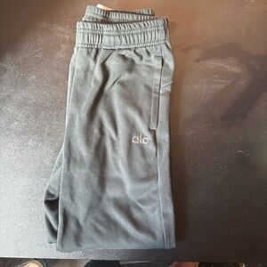 ALO Yoga Kids Gray Jogger Pants